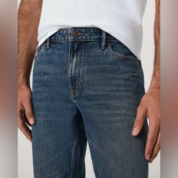 NWT Vuori Vintage Jean Classic Fit 30 in Medium Wash Denim
